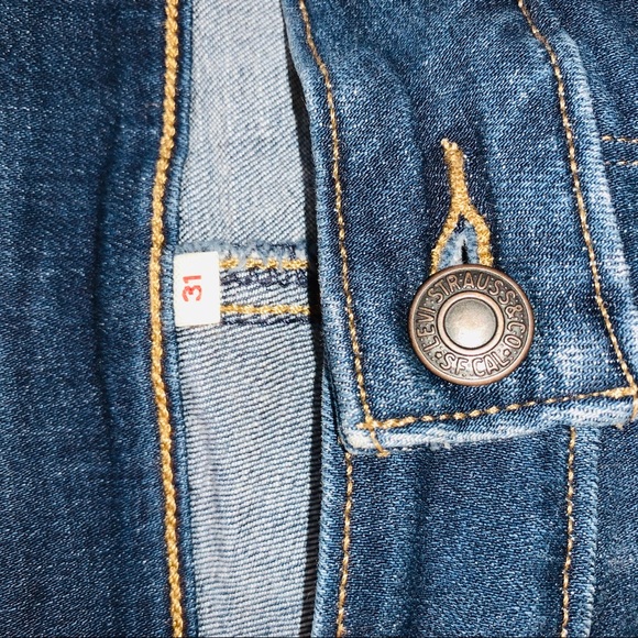 NWOT Levi’s skirt, just above knee, Sz 31 - Picture 7 of 10